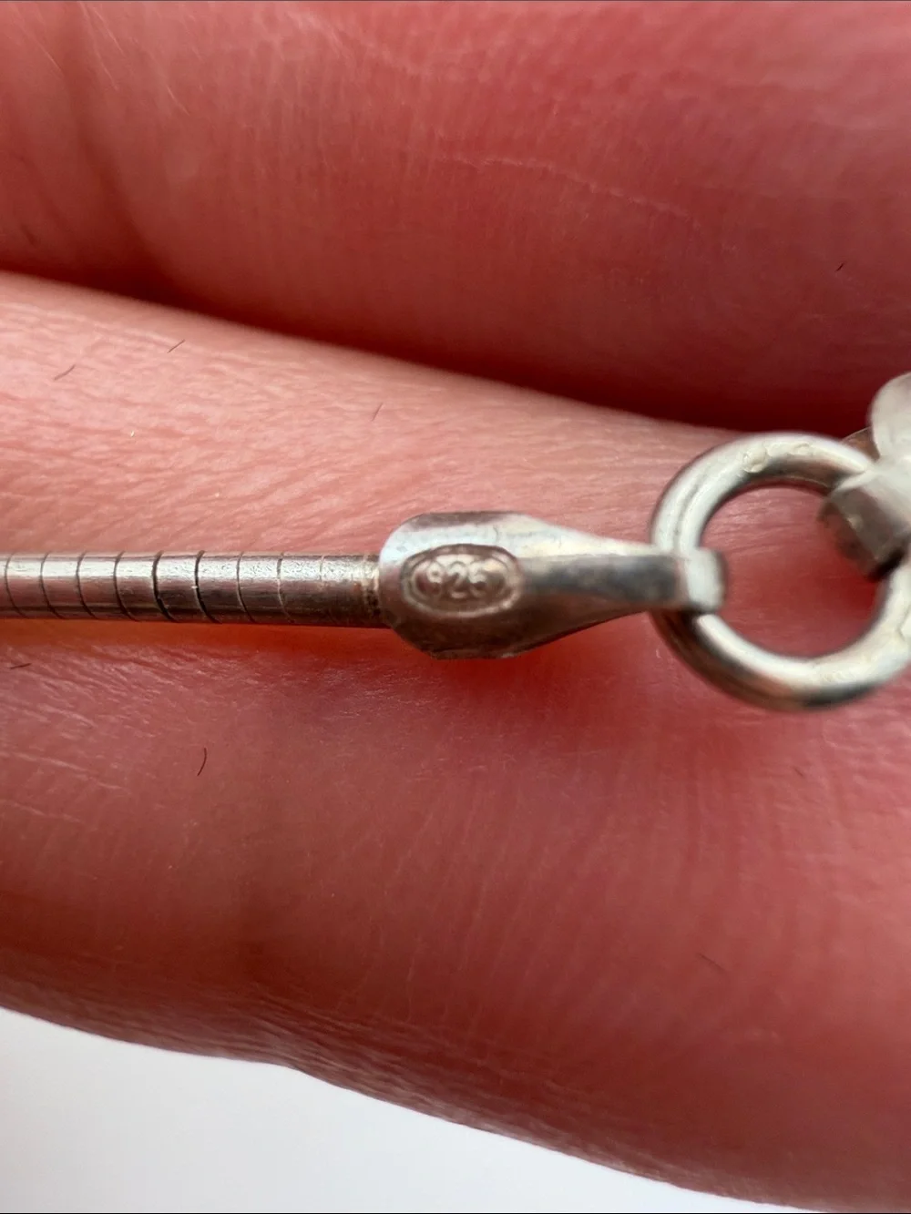 925 Sterling Silver elegant silver